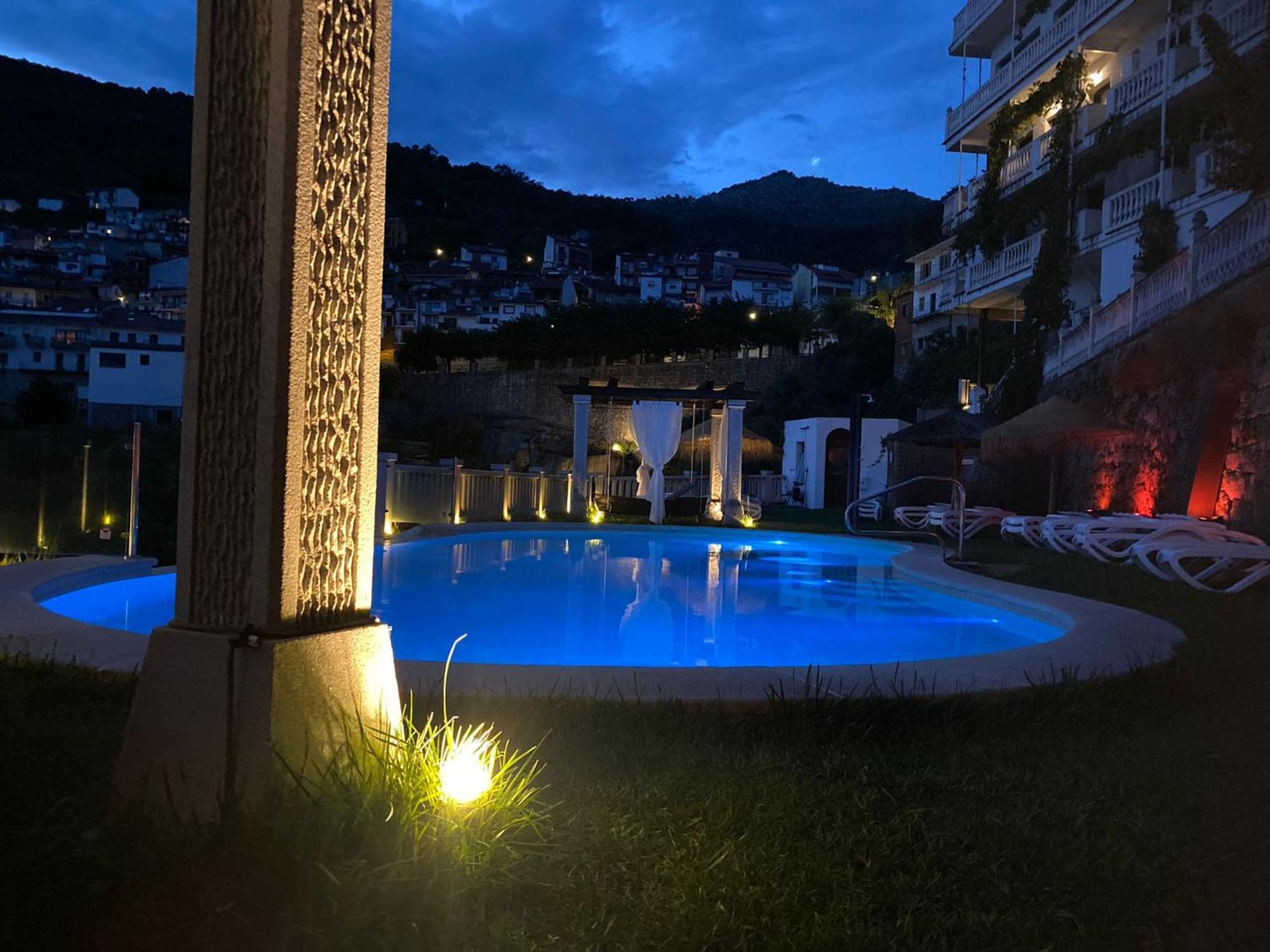 Junior Suite Pool View